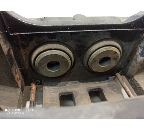 Суппорт(передний правый)