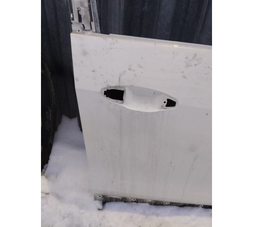 Дверь передняя правая