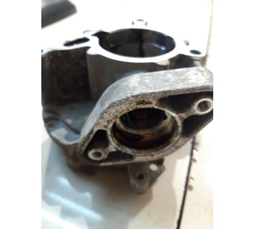 Насос вакуумный