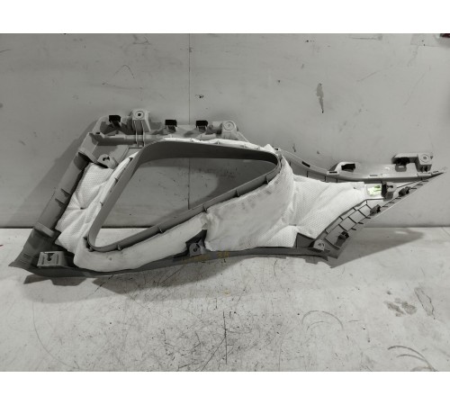 Обшивка стойки задняя правая