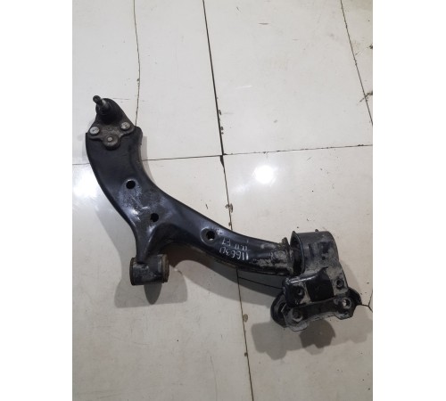 Рычаг подвески передний правый