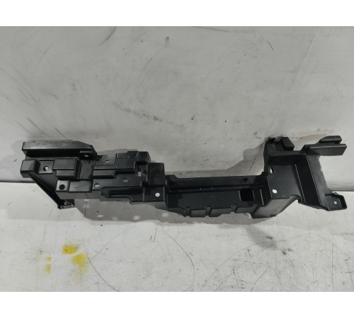 Кронштейн(крепление) полки багажника правый