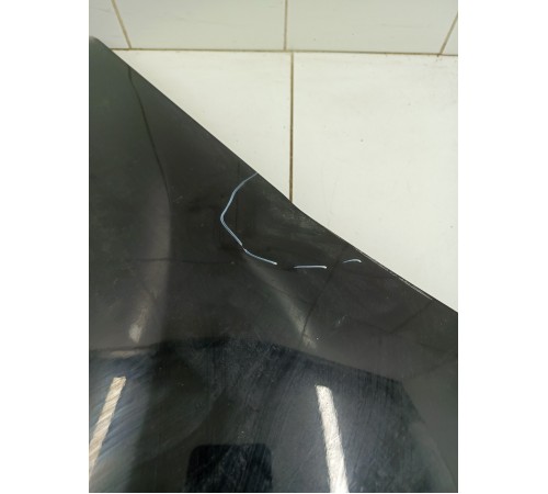 Крыло переднее правое