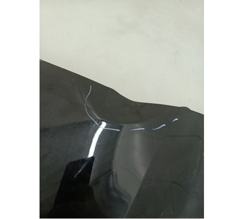 Крыло переднее правое