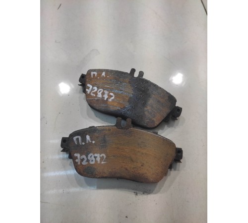 Колодки тормозные (передние левые)