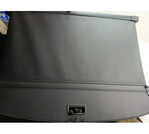 Шторка багажника