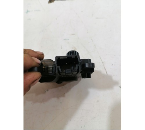 Моторчик заслонок отопителя