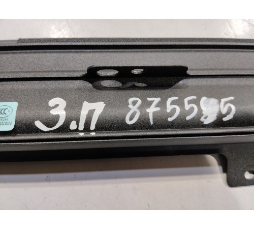 Шторка двери солнцезащитная (задняя правая)