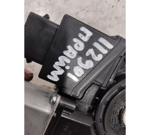 Стеклоподъемник передний правый