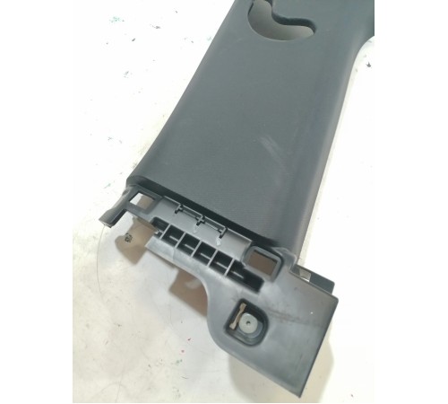 Обшивка стойки правая верхняя