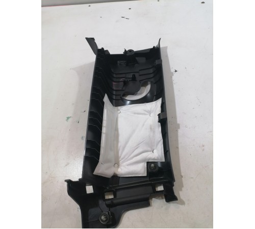 Обшивка стойки правая верхняя