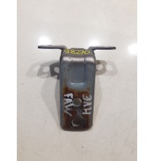 Петля двери(задняя левая нижняя)