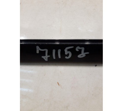 Молдинг двери (задний, левый)