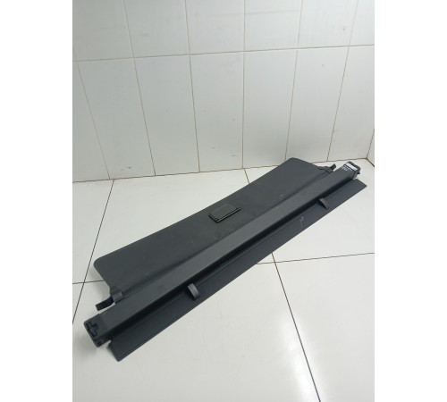 Шторка багажника