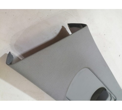 Обшивка центральной стойки левая верхняя