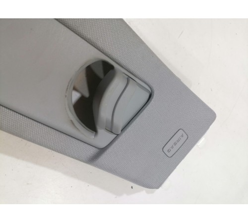 Обшивка центральной стойки левая верхняя