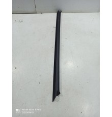 Уплотнитель стекла (передний правый внутренний)