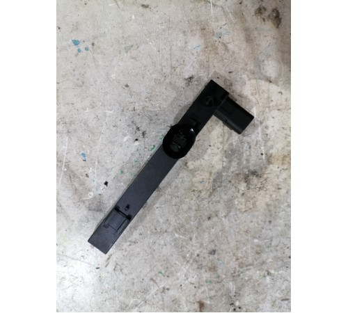 Антенна передняя правая