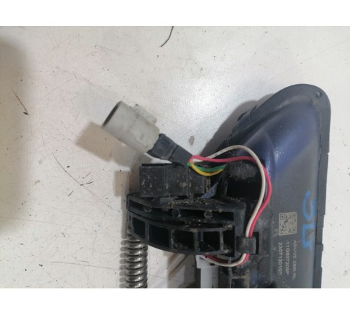 Ручка двери задняя левая (наружная)