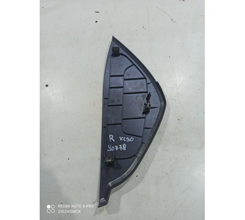 Накладка торпедо боковая(левая)