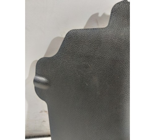 Обшивка стойки передняя правая