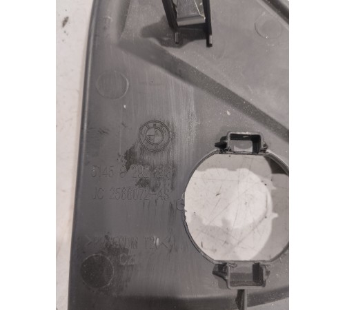 Накладка торпедо боковая(правая)