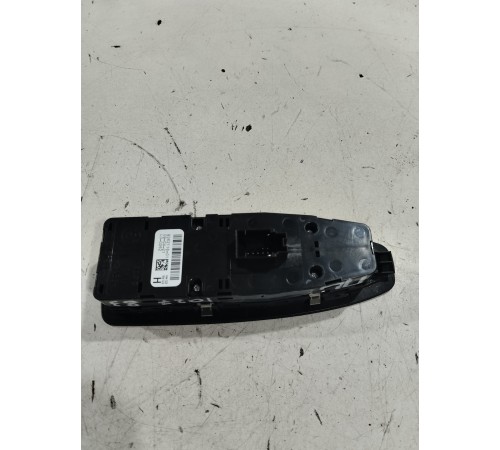 Блок управления стеклоподъемниками (передний левый)