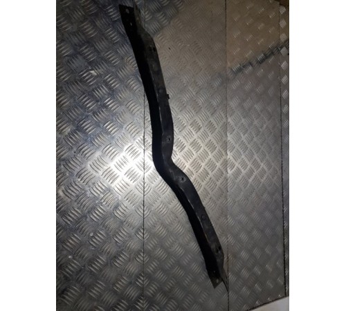 Распорка кузова перед.