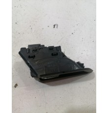 Кнопка открывания крышки багажника