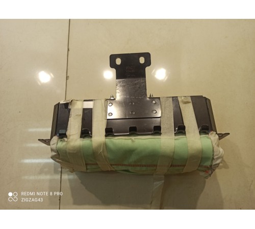 Подушка безопасности пассажира