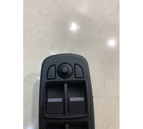 Блок управления стеклоподъемниками