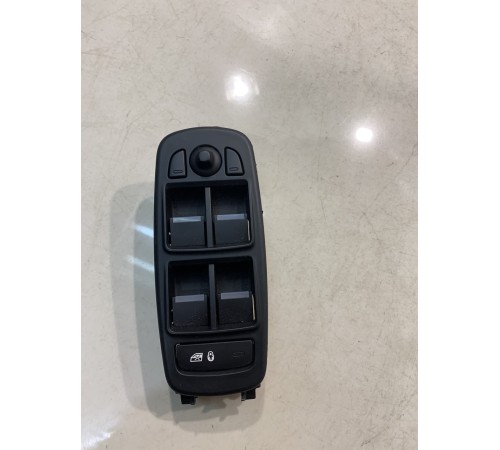 Блок управления стеклоподъемниками