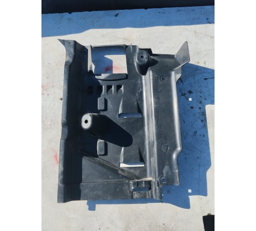 Защита антигравийная задняя правая