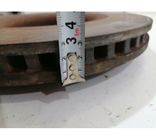 Тормозной диск передний