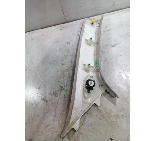 Обшивка стойки лобового стекла левая с динамиком