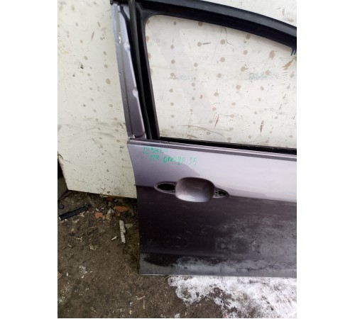 Дверь передняя правая