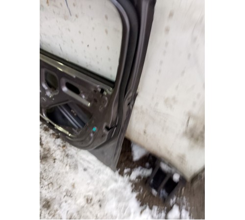 Дверь передняя правая