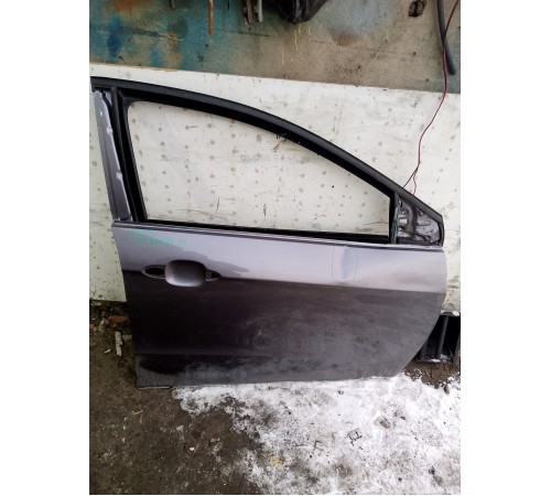 Дверь передняя правая
