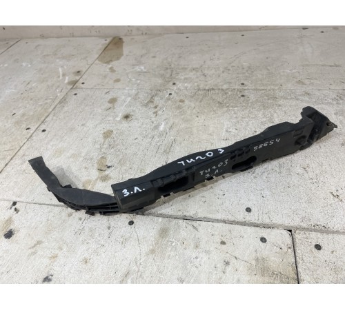 Кронштейн заднего бампера левый