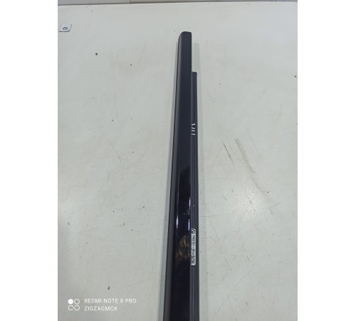 Накладка двери (передняя левая)наружняя