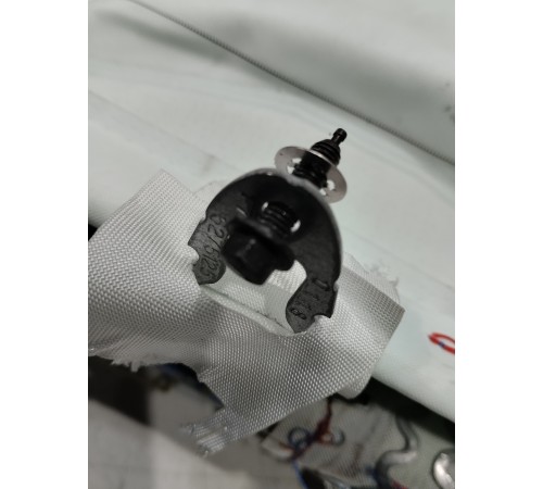 Боковая подушка безопасности (шторка) (правая)