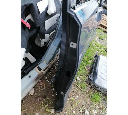 Дверь задняя левая