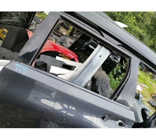 Дверь задняя левая