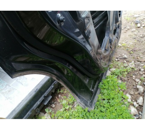 Дверь задняя левая