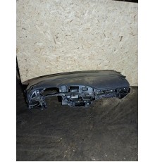 Торпедо с подушкой безопасности пассажира