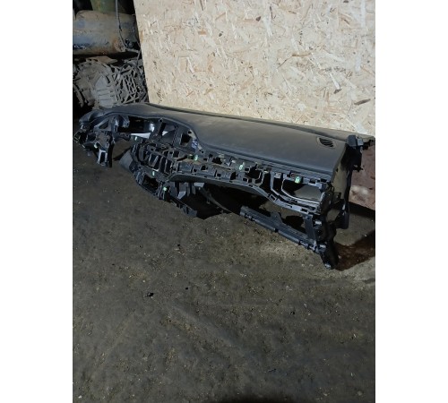 Торпедо с подушкой безопасности пассажира