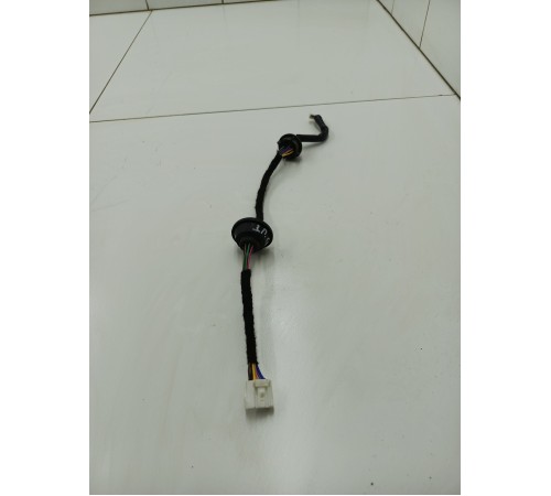 Проводка фонаря (заднего, правого)