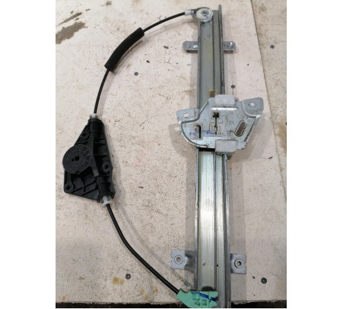 Стеклоподъемник передний левый