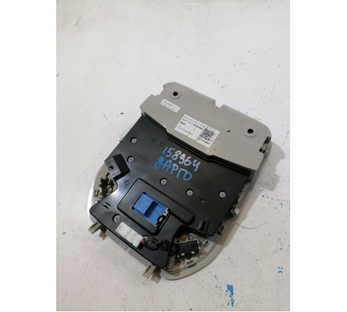 Плафон освещения салона передний