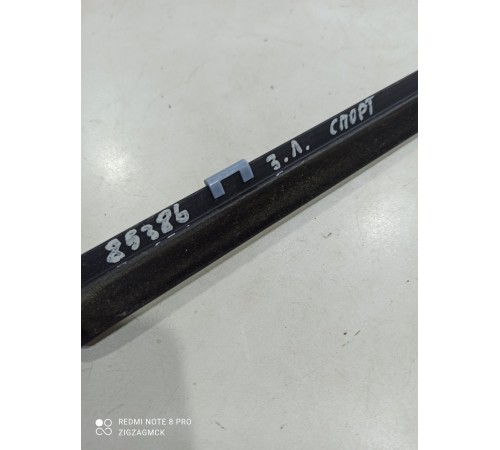 Уплотнитель стекла (задний левый наружный)